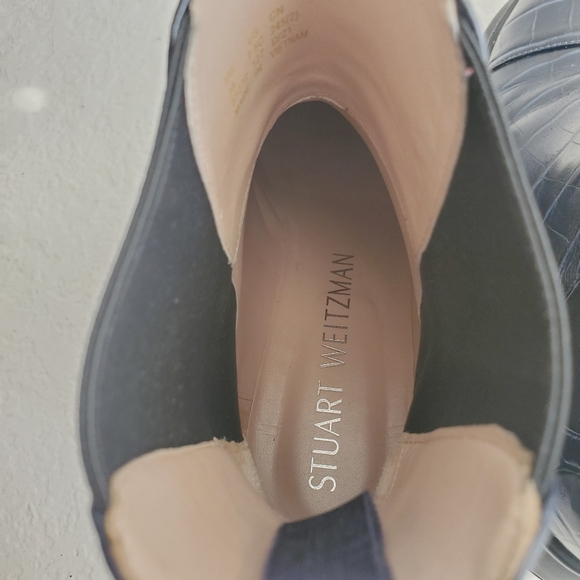 Stuart Weitzman Blue Croc-Embossed Ankle Boots - Picture 6 of 13